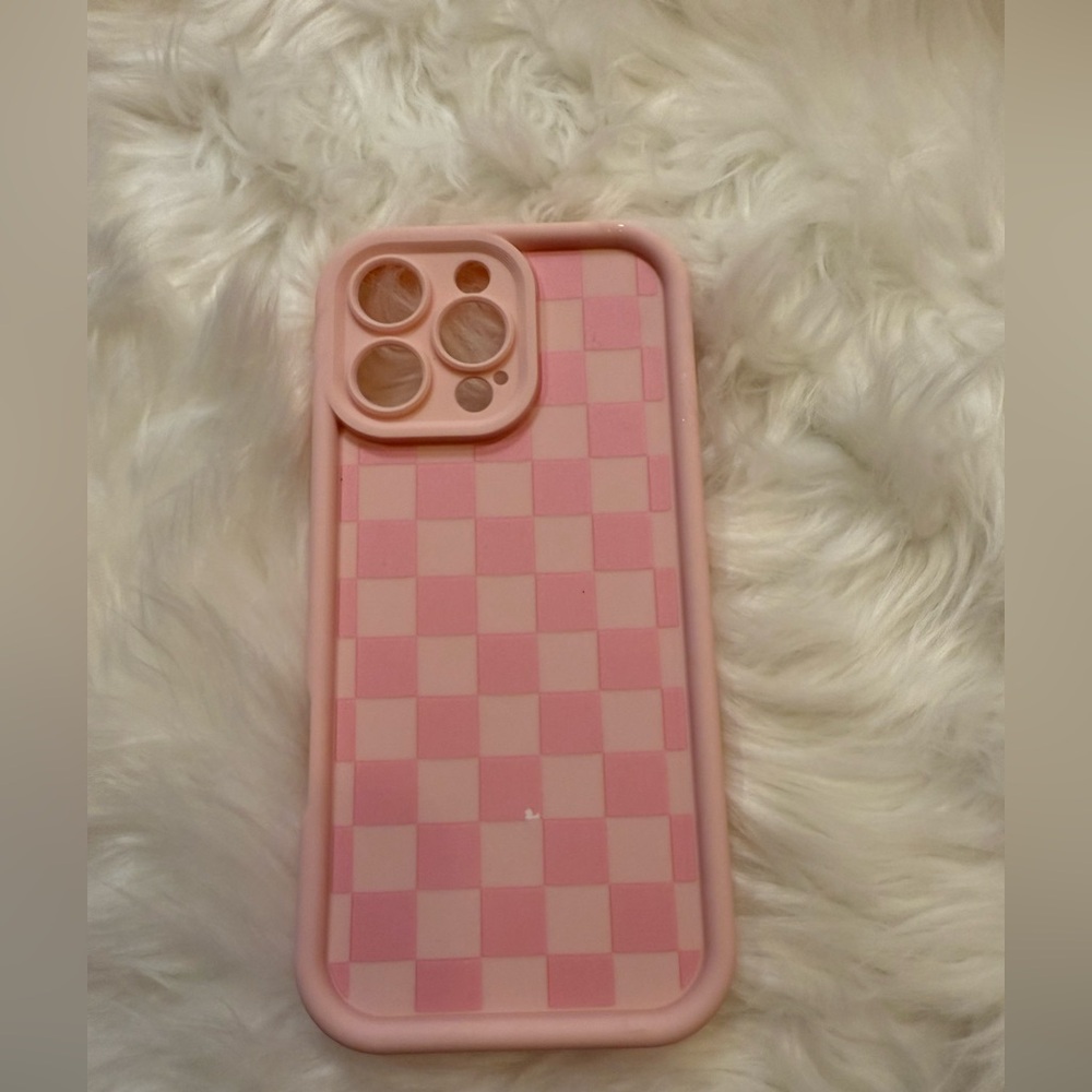 iphone 16 pro max Pink Checkered Phone Case